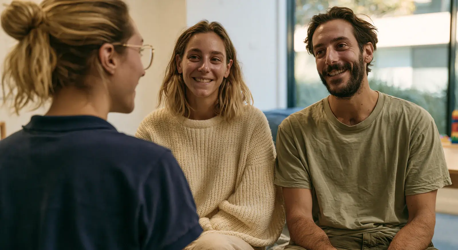 A PBSG practitioner meeting with a participant’s family